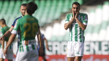 Borja Iglesias, ante el Huesca.