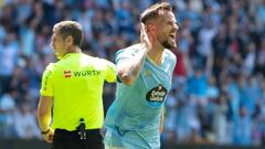 Haris Seferovic celebra el tanto anotado por el delantero suizo del Celta contra el Valencia.