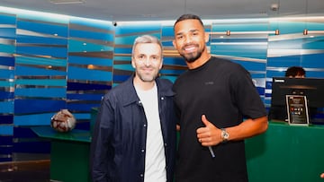 31/08/25 REAL SOCIEDAD
NUEVO FICHAJE LLEGADA VIAJE SAN SEBASTIAN
YANGEL HERRERA