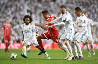 Marcelo: If I told you the ball didn't touch my hand, I'm a liar