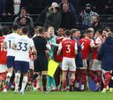 Tottenham vs Arsenal termina en bronca: Richarlison, Ramsdale, Xhaka…