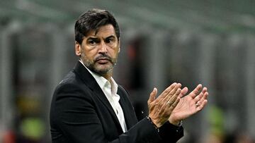 AC Milan's Portuguese coach Paulo Fonseca reacts during the Italian Serie A football match between AC Milan and Venezia FC at the San Siro Stadium in Milan, on September 14, 2024. (Photo by Gabriel BOUYS / AFP)