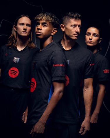 Lamine Yamal, Robert Lewandowski, Jana y Graham.