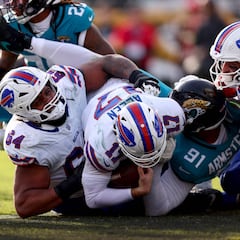 Wild Card chaos: NFL postseason records broken in stunning weekend of fourth-quarter drama