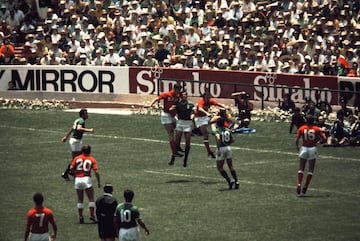 Fue el debut de México en el primero de los dos Mundiales que ha organizado y el primer partido de toda la justa de 1970, es por eso que se recuerda éste encuentro que no pasó de un 0-0 entre aztecas y soviéticos. Al final, el Tricolor fue eliminado por Italia, pero esta vez en Cuartos de Final.