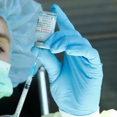 Retraso en llegada de vacunas de Moderna: Cuándo y cuántas llegarán