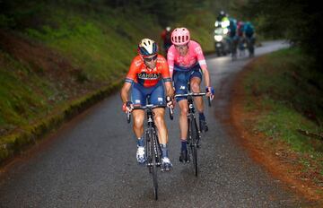 Giulio Ciccone del Trek-Segafredo fue el ganador de la etapa entre Lovere y Ponte di Legno. Richard Carapaz se mantiene como líder de la general.