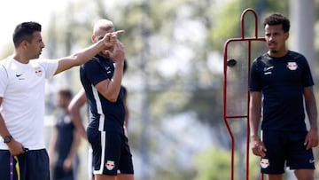 “Estoy listo para empezar mi carrera como DT... Tengo experiencia y es mi deseo de toda la vida”