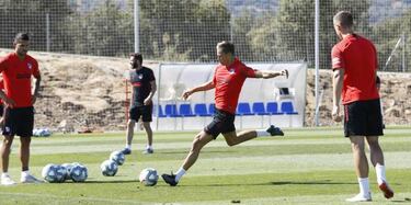 Diego Costa, primera v赤ctima de La Cuesta del 'Profe' Ortega