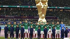 DOHA - (LR) Hirving Lozano of Mexico, Henry Martin of Mexico, Hector Moreno of Mexico, Cesar Jasib Montes of Mexico, Edson Alvarez of Mexico, Ernesto Vega of Mexico, Jorge Sanchez of Mexico, Jesus Gallardo of Mexico, Luis Chavez of Mexico , Hector Herrera of Mexico, Mexico goalkeeper Guillermo Ochoa during the FIFA World Cup Qatar 2022 group C match between Mexico and Poland at 974 Stadium on November 22, 2022 in Doha, Qatar. AP | Dutch Height | MAURICE OF STONE (Photo by ANP via Getty Images)