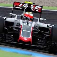 Gutiérrez cabrea a la parrilla por no respetar las banderas azules