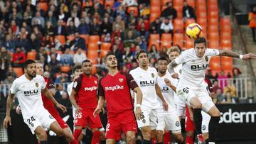08/12/18 PARTIDO PRIMERA DIVISION
VALENCIA - SEVILLA
SANTI MINA
GABRIEL PAULISTA
ANDRE SILVA
COQUELIN
GARAY
MERCADO