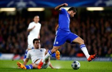 Diego Costa of Chelsea e Iván Marcano.