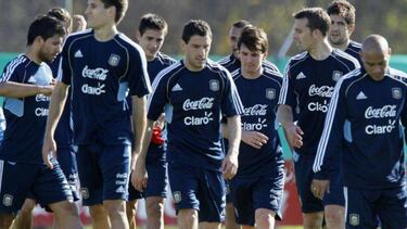 Matías Rodríguez en AS: la crisis de la U, sus ‘pesadillas’ en la cancha y un consejo a Osorio y Assadi