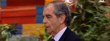 Hermógenes Pérez de Arce, al retirarse del estudio de televisión.