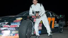 La vida a las "carreras" del único colombiano en Nascar