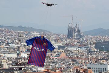 El Barça presenta la equipación para la temporada 2018/19