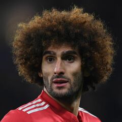 Man Utd: Mourinho doesn't know if Fellaini will renew contract