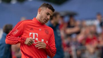 Lucas Hern&aacute;ndez jugando con el Bayern