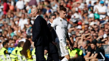 Kroos, junto a Zidane en el Real Madrid.