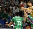 El Unicaja gana y sigue apuntando a la cuarta plaza