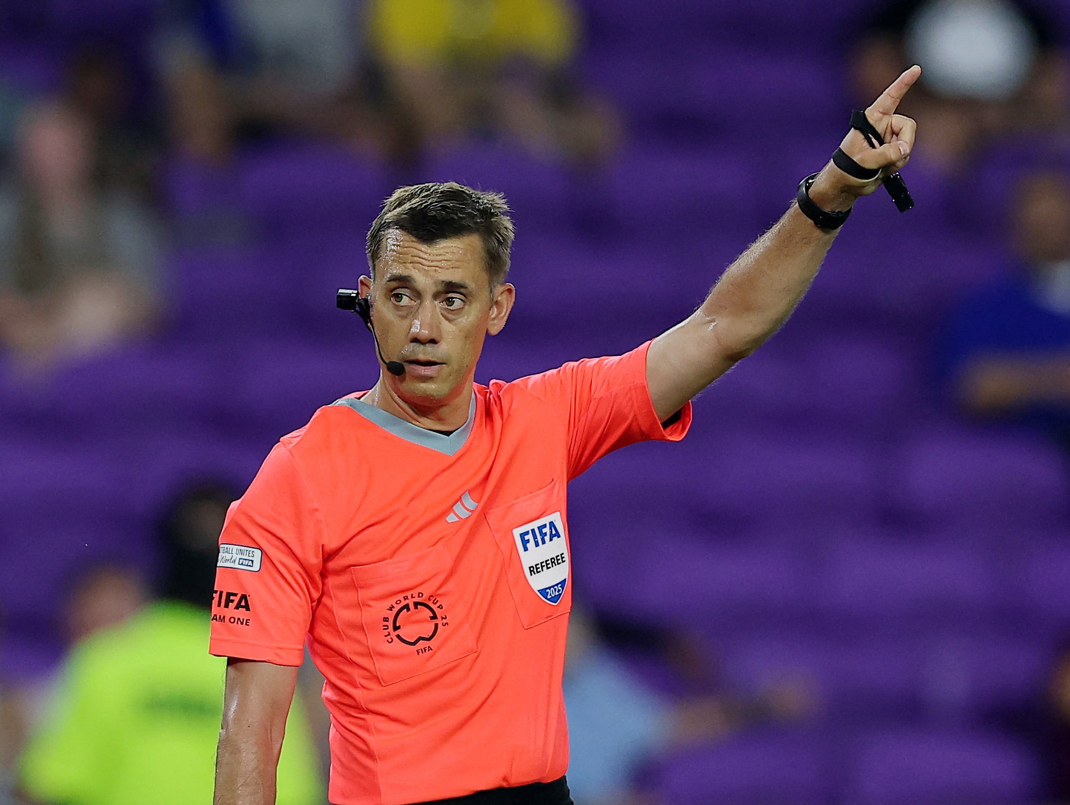 Who is Clément Turpin, the referee for Manchester City vs Real Madrid in the Champions League?