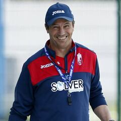 José González: "Los jugadores se juegan muchísimo en el partido"