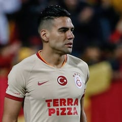 Falcao pierde 1.5 millones de euros por lesiones en Galatasaray