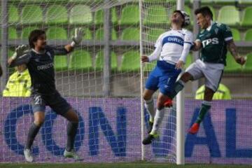 Wanderers empató con la UC en el Estadio Elías Figueroa.