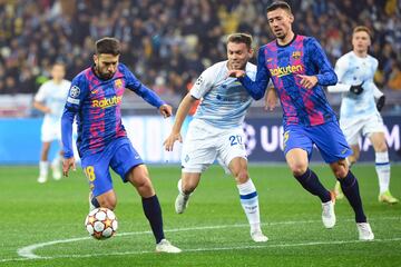 Jordi Alba, Oleksandr Karavaev y Clement Lenglet.