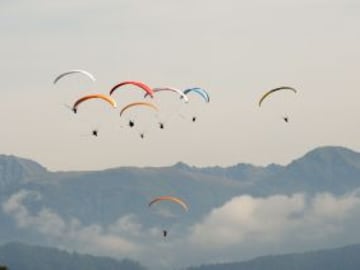 La Icare Cup reúne creatividad y deporte de aventura en esta competición de vuelo sin motor.