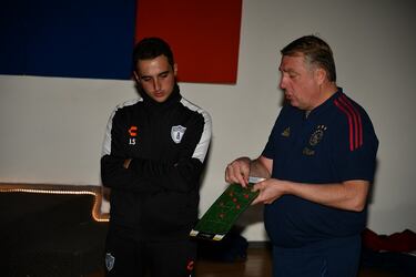 Pachuca y Ajax realizan trabajo en conjunto