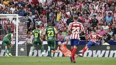 Pase de Costa a Joao Felix en el Atl&eacute;tico-Eibar.