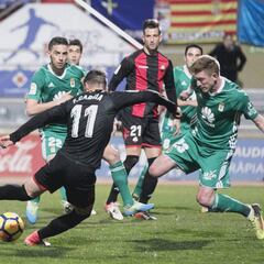 El Oviedo ralentiza su racha ante un sólido Reus