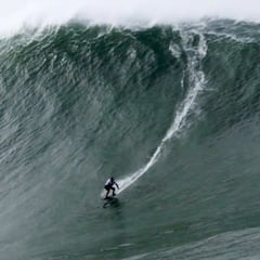 "No es cierto que las mujeres no puedan ganar a los hombres y el surf es un ejemplo"
