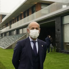 Elizegi aboga por la continuidad de Raúl García y De Marcos