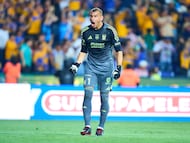 Nahuel Guzman of Tigres during the 14th round match between Tigres UANL and Guadalajara as part of the Liga BBVA MX Varonil, Torneo Clausura 2026 at Universitario Stadium, on April 11, 2026 in Monterrey, Nuevo Leon, Mexico.