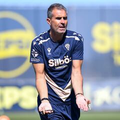 Un Cádiz de playoff