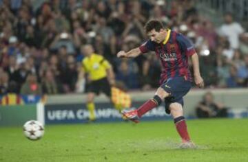 Messi puso el 1-0 de penalti en el marcador.