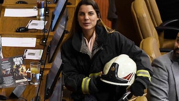 Maite Orsini fue sacada del Cuerpo de Bomberos de Santiago: motivos y qué sucedió