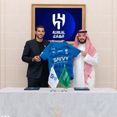 Oficial: Theo Hernández ficha por Al Hilal