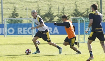 Retuerta volvió a entrenarse con el grupo