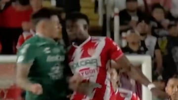 Echeverría sufre un brutal cabezazo y preocupa a todos en Chile: hubo un noqueado