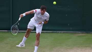 Garín le cierra la puerta a un luchador Pedro Martínez