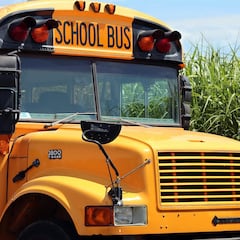 Los estudiantes salen de viaje escolar y vuelven con las mochilas saqueadas por un despiste del conductor del bus