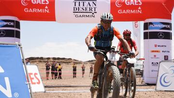 Histórico Gili: primera victoria de una Fat Bike en la Titan Desert