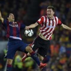 Puyol negocia con Laporte convertirse en su representante