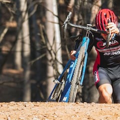 Cordero y Ortiz dominan en el ciclocross de Mejorada
