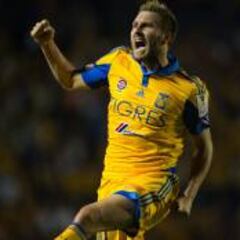 Gignac lleva a Tigres a la final de Concachampions