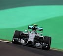 Rosberg destroza el crono antes en los libres 3; Alonso, octavo
